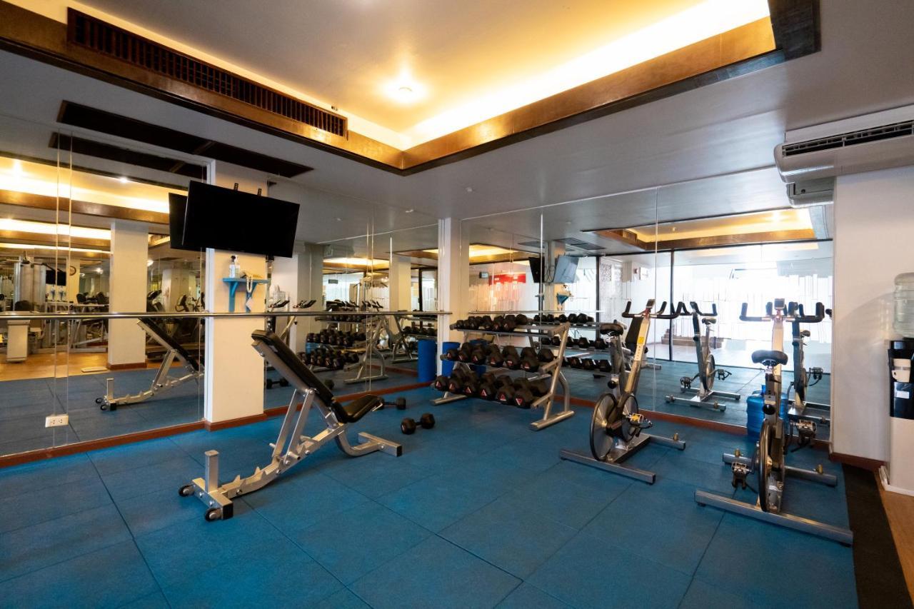 Days Inn By Wyndham Patong Beach Екстер'єр фото