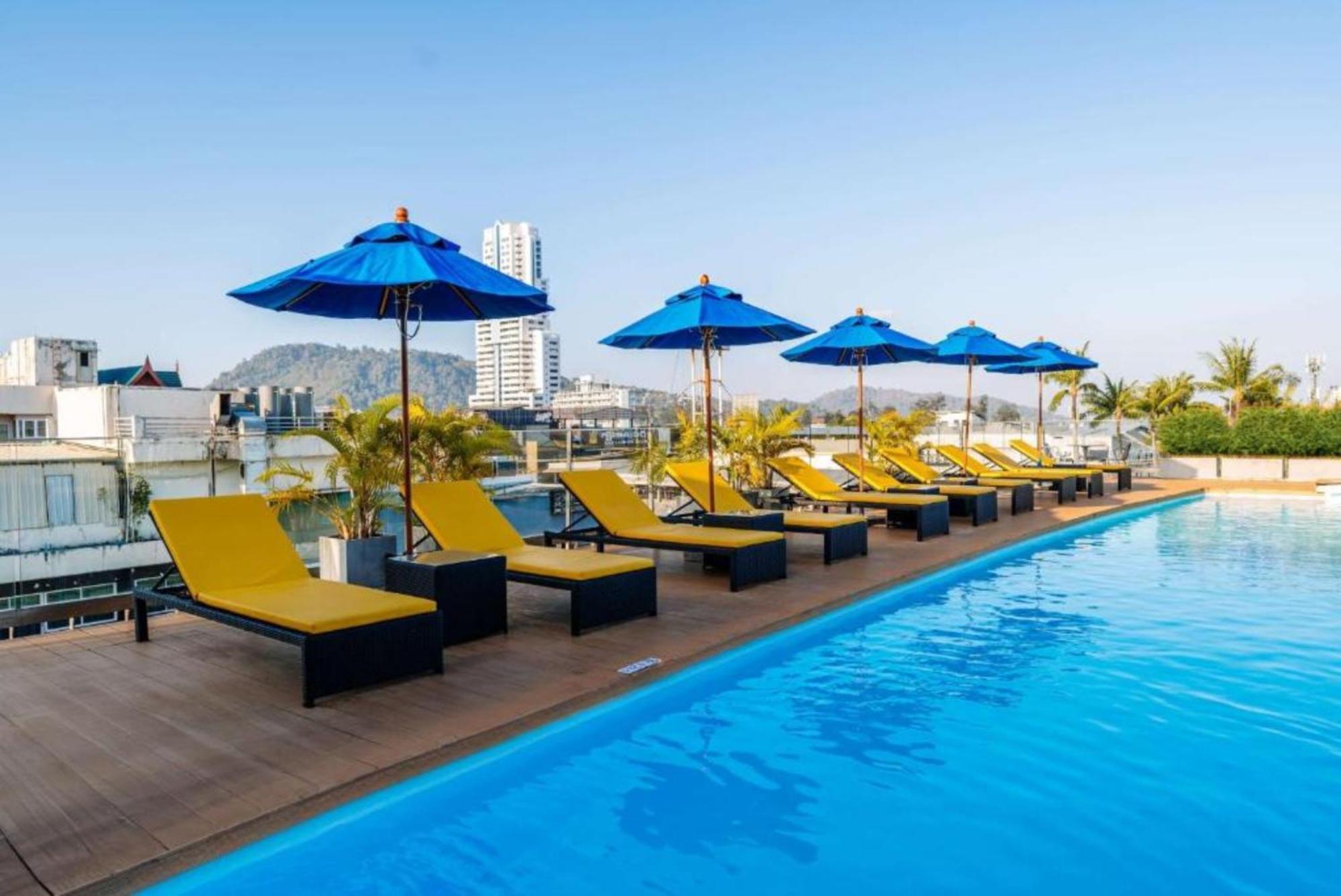 Days Inn By Wyndham Patong Beach Екстер'єр фото