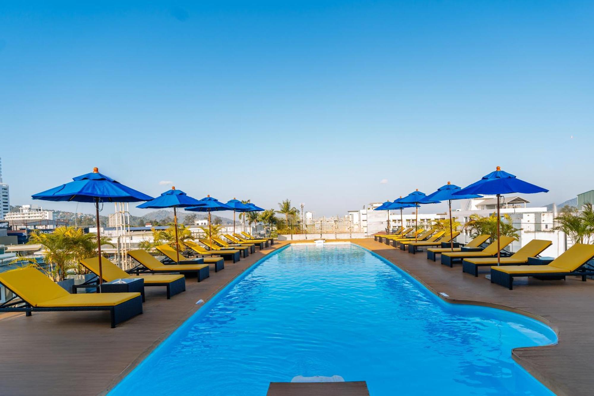 Days Inn By Wyndham Patong Beach Екстер'єр фото